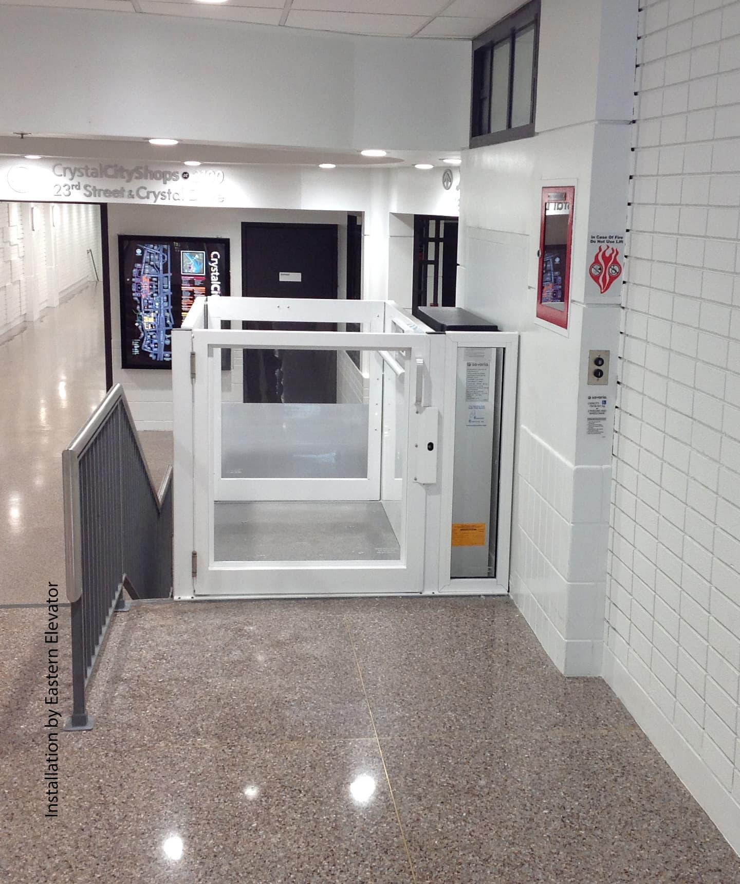 Best Versatile Vertical Platform Lift in Dubai | Suitable For Homes Best Versatile Vertical Platform Lift in Dubai | Suitable For Homes