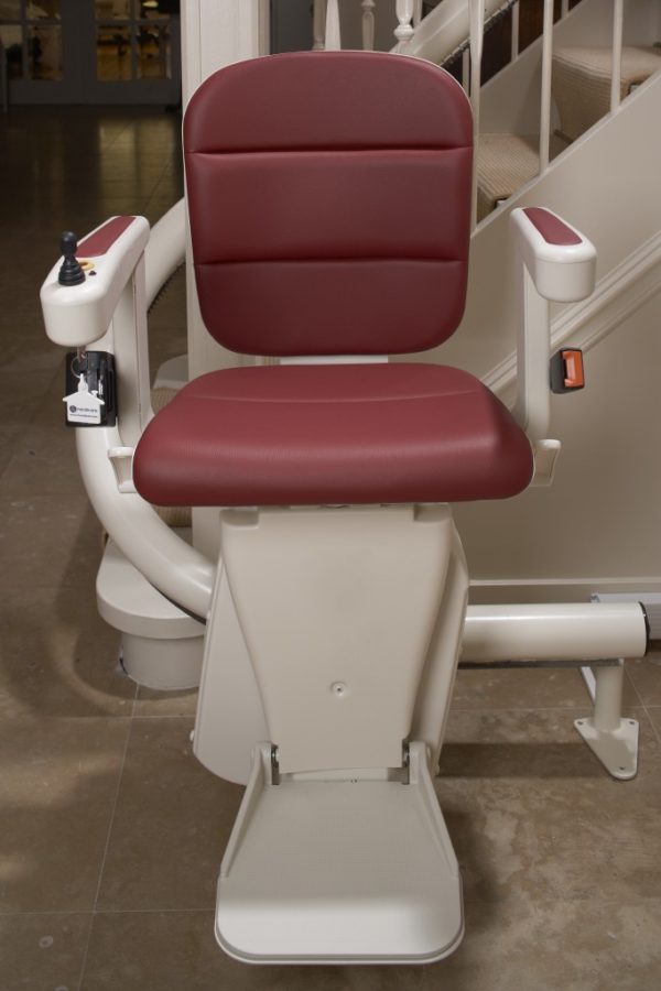 Comfortable Curved Stair Chair Lift in UAE | Advanced Safety Features Comfortable Curved Stair Chair Lift in UAE | Advanced Safety Features