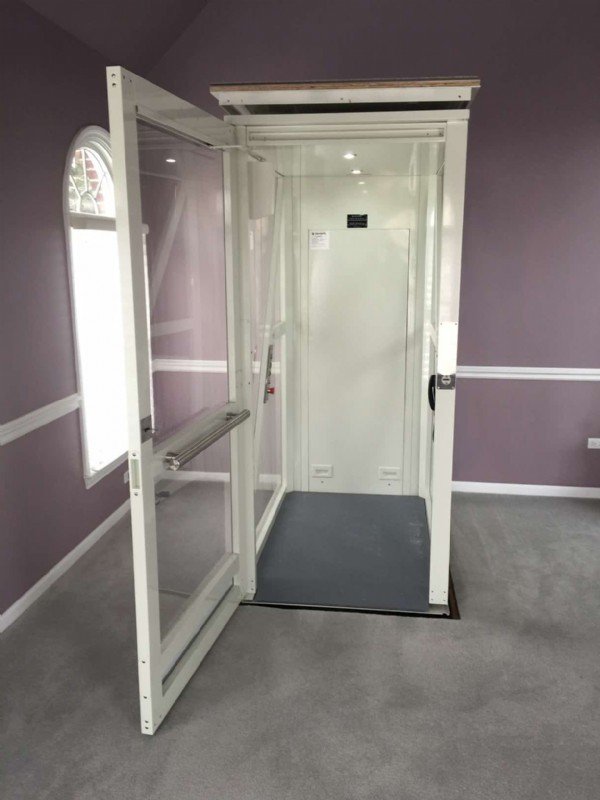 Electric Lift Chairs for the Elderly Electric Lift Chairs for the Elderly